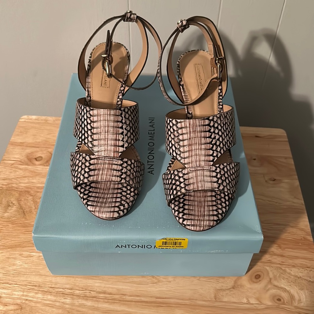 SOLD Net Antonio Melani sandals size 9